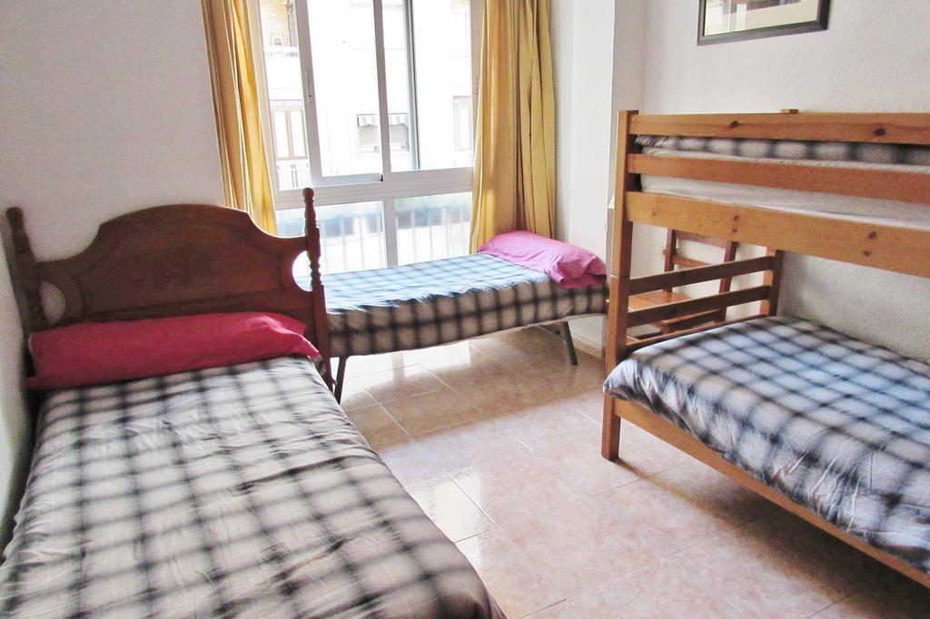 Hostal Nuevas Naciones Granada Exteriér fotografie