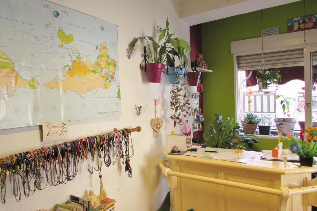 Hostal Nuevas Naciones Granada Exteriér fotografie